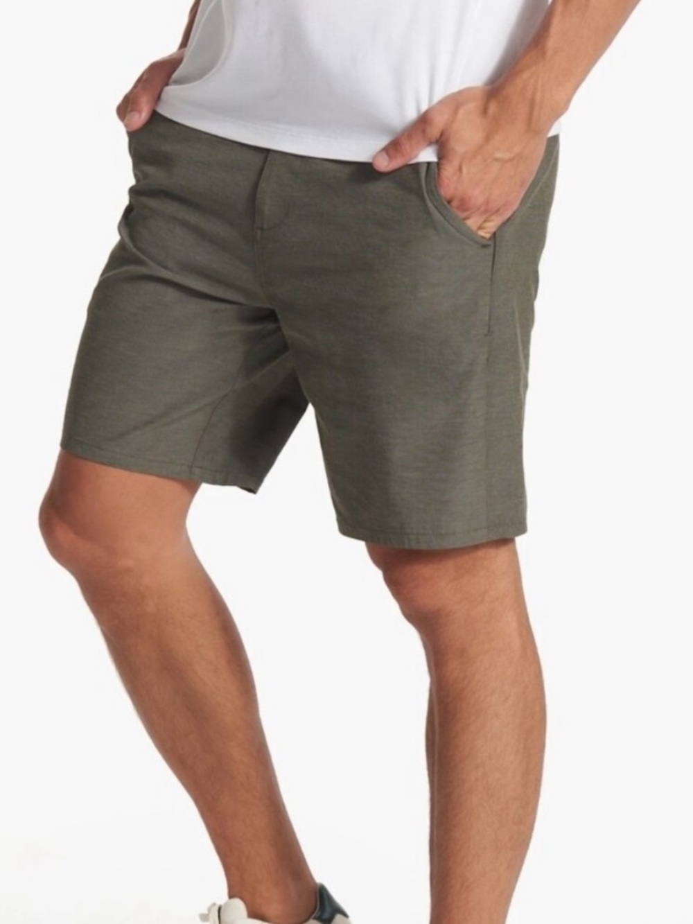 Vuori Aim Shorts - Size 32